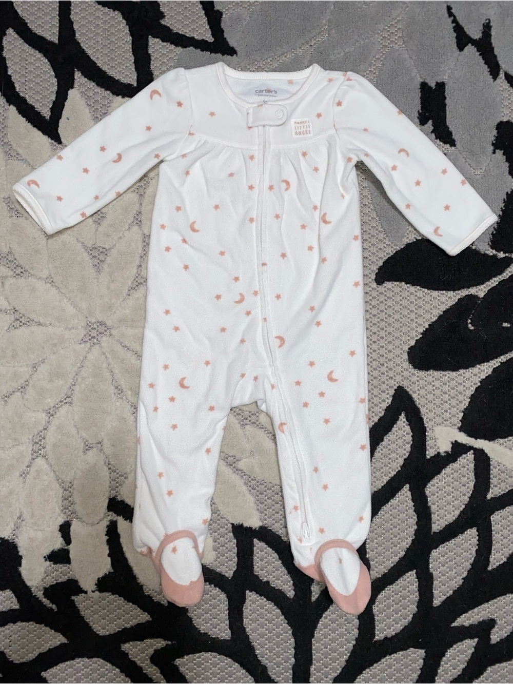 Carter’s Baby Girl Fleece Footed Pajama               9 Months
